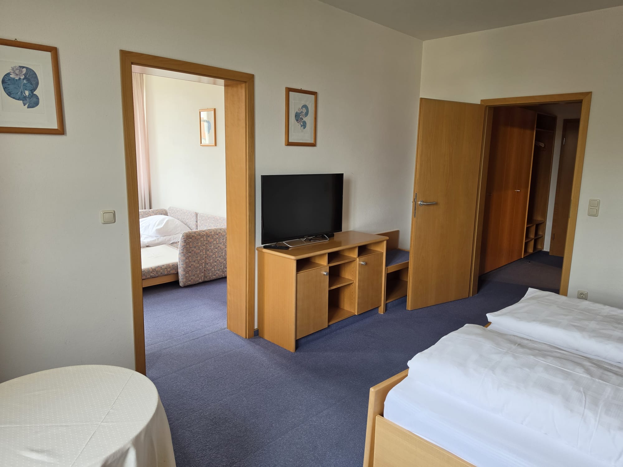 Geräumiges Zimmer mit zusätzlichem Wohnbereich